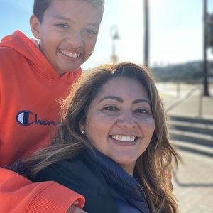 Meet your Posher, Corina